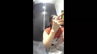 15392982 [6 people in total] New station toilet with many beautiful women 5 steps, Piss Voyeur (various), PissRIP