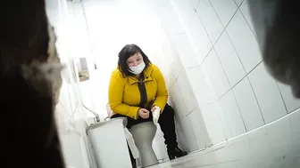 Shopping Centre Toilet 2021 (141-147)