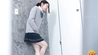 EE-747 04 Schoolgirls wetting themselves in front of the occupied toilet., , DesperVids