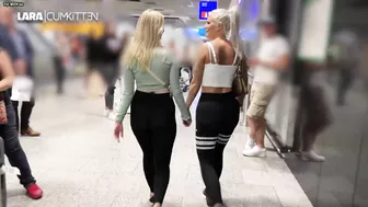 Lara-CumKitten - PUBLIC PISS im Airport - Wir mussen beide SOO NoTIG