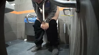 Gas Station Toilet 2022 (012-016)