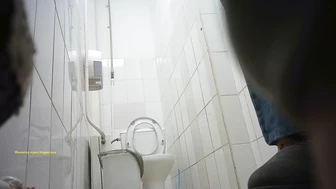 Shopping Centre Toilet 2022 (179-189)