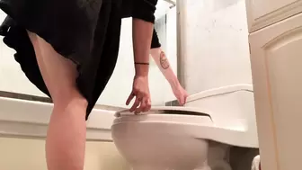 HARPERMADI - 364. Girl Girl Pee Compilation