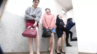 EE-771 03 Girls barely holding their pee while waiting by the toilet door. VOL. 5, JAV Collection, DesperVids