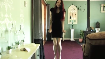 Kajira - Wetting Her Panties, Got2Pee, DesperVids