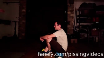 pissingvideos - Pee-Skating