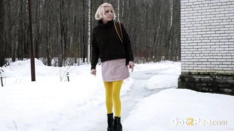 Yellow Pantyhose