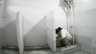 Open Public Toilet 4