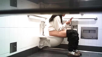 Hot Girls In Student Toilet 6, Voyeur Collection, PissRIP