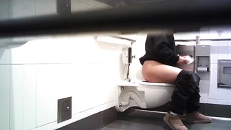 Hot Girls In Student Toilet 11, , PissRIP