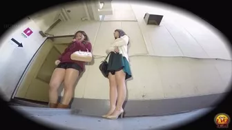 EE-202 06 Women lining up to pee in popular public toilet VOL 2, Peeing-Outdoors, DesperVids