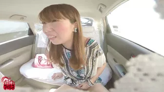 FF-081 05 Villain taxi driver offering mixed diuretic drink to women Moving car peeing and wetting voyeur, LoveWetting, DesperVids