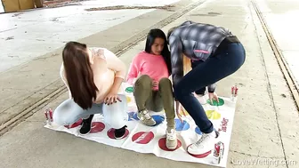 Lexi Dona + Morgan - Twister game