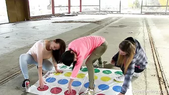 Lexi Dona + Morgan - Twister game