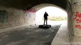 Ivette - Underpass excercising