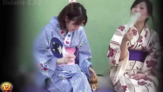 EE-182 02 Girls wearing yukata and peeing on toilet during summer festival