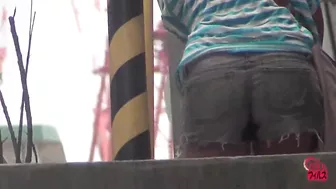 F55-07 04 Pantywetting in public. Downtown leaking edition