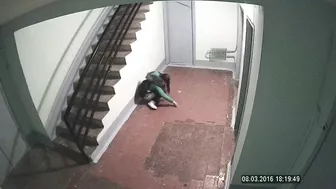 Russian teen peeing in stairwell