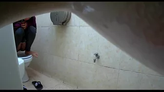 Hidden toilet, Vietnam 01, Wandering Voyeur, PissRIP